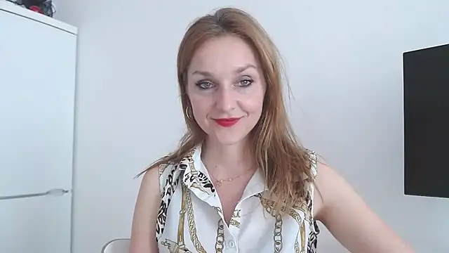 AliciaDesire online show from 03-31-26, 02:17