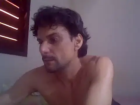 Snapshot of couplemilk chatting on 12-23-24, 09:05 couplemilk online show from 12-23-24, 09:05