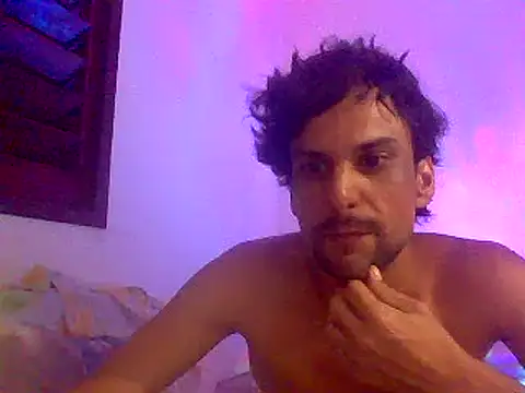 Snapshot of couplemilk chatting on 12-30-24, 02:42 couplemilk online show from 12-30-24, 02:42