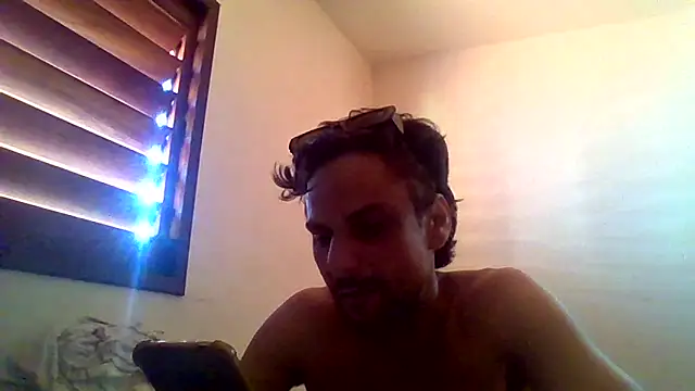 Snapshot of couplemilk chatting on 01-06-25, 06:52 couplemilk online show from 01-06-25, 06:52