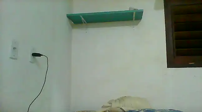 Snapshot of couplemilk chatting on 01-25-25, 12:06 couplemilk online show from 01-25-25, 12:06