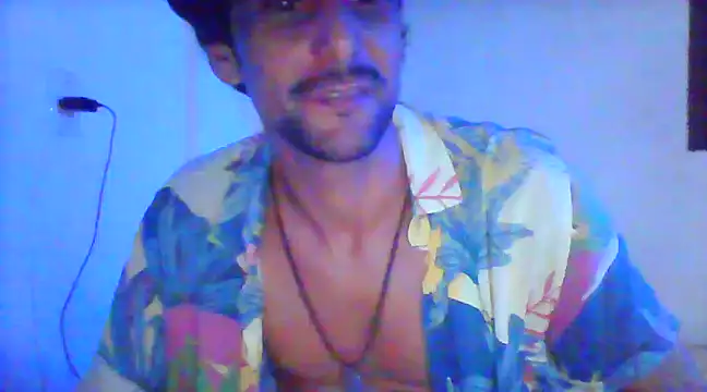 Snapshot of couplemilk chatting on 01-25-25, 06:23 couplemilk online show from 01-25-25, 06:23