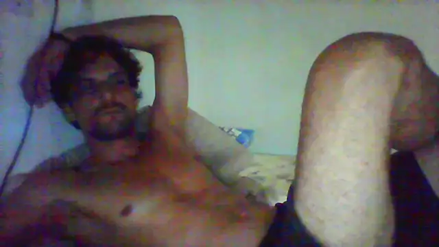 Snapshot of couplemilk chatting on 01-26-25, 08:14 couplemilk online show from 01-26-25, 08:14