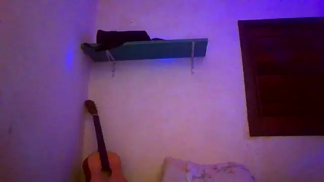 Snapshot of couplemilk chatting on 05-31-26, 04:42 couplemilk online show from 05-31-26, 04:42