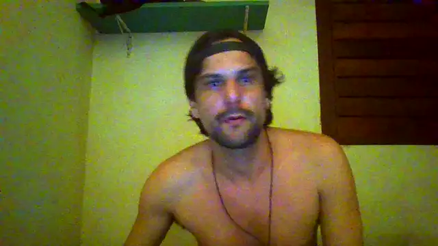 Snapshot of couplemilk chatting on 06-05-26, 10:59 couplemilk online show from 06-05-26, 10:59