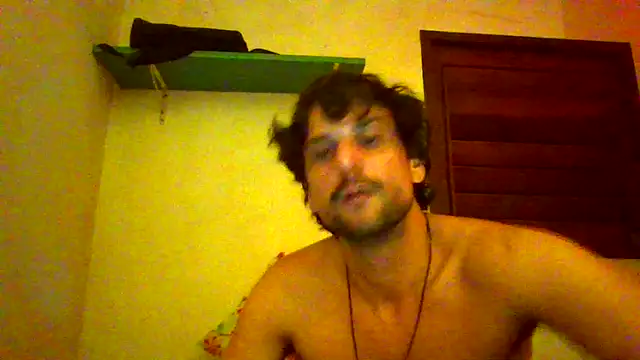 Snapshot of couplemilk chatting on 06-08-26, 01:28 couplemilk online show from 06-08-26, 01:28