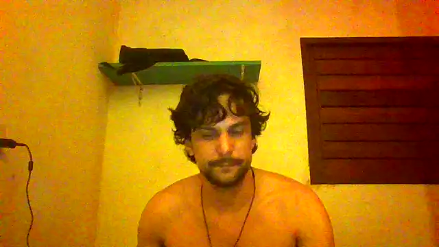 Snapshot of couplemilk chatting on 06-11-26, 05:27 couplemilk online show from 06-11-26, 05:27