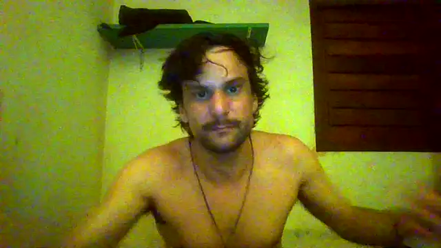 Snapshot of couplemilk chatting on 06-13-26, 06:11 couplemilk online show from 06-13-26, 06:11