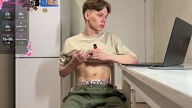 gay boyss online show from 03-14-25, 07:01