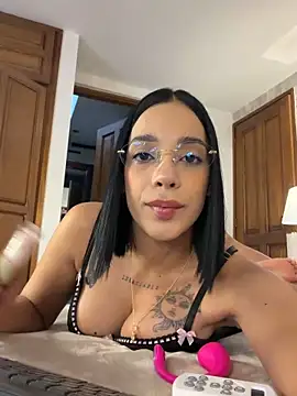 AngelineConnor online show from 04-10-26, 10:25