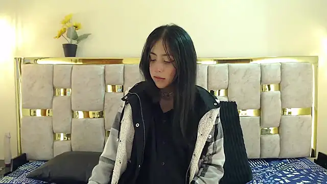 ling ling24 online show from 02-18-25, 03:31