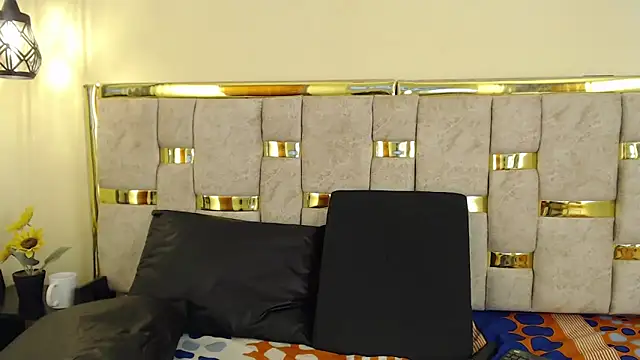 ling ling24 online show from 03-11-25, 06:43