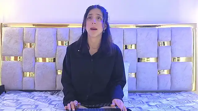 ling ling24 online show from 12-16-25, 03:22