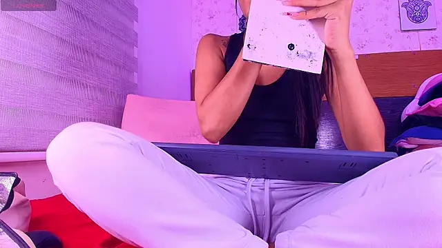 Snapshot of nata_luna chatting on 01-30-25, 07:15 nata luna online show from 01-30-25, 07:15