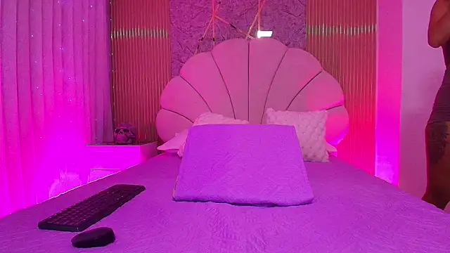 Snapshot of nata_luna chatting on 11-01-25, 07:16 nata luna online show from 11-01-25, 07:16