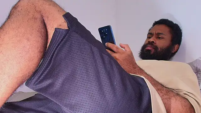 KaelMoreau online show from 04-07-26, 11:54