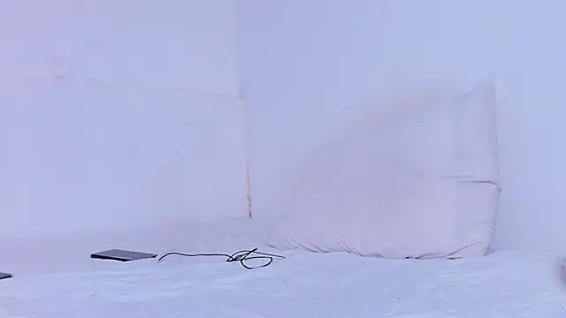 KaelMoreau online show from 04-30-26, 10:10