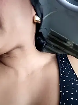 DIORA Latina online show from 04-30-26, 03:24