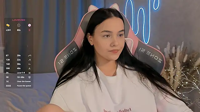  Sweetie  online show from 03-17-25, 02:01