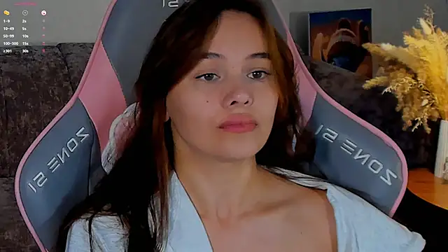 Snapshot of _Sweetie_ chatting on 07-02-26, 01:49 Sweetie online show from 07-02-26, 01:49