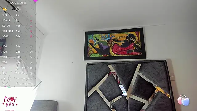 Vahiolet smith online show from 10-29-25, 03:09