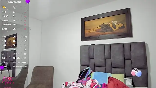 Vahiolet smith online show from 02-05-26, 12:04