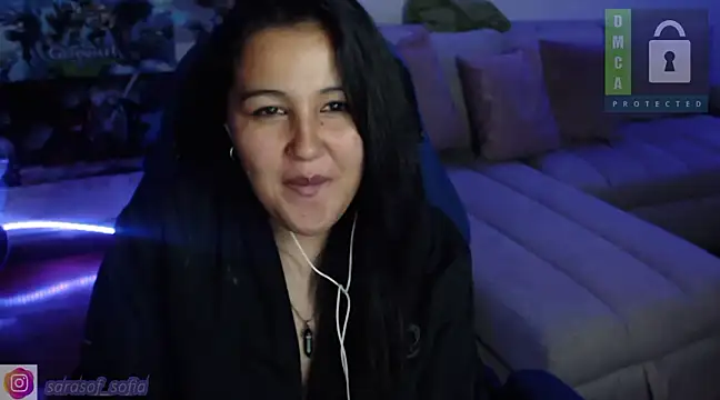 Snapshot of sara_sof_ chatting on 12-18-24, 03:15 sara sof online show from 12-18-24, 03:15