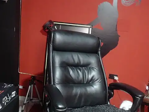 KLOE PIELL online show from 03-18-26, 10:57