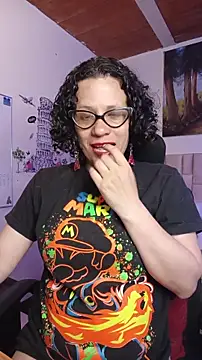 Snapshot of Daneshka_naughty chatting on 11-26-25, 01:28 Daneshka naughty online show from 11-26-25, 01:28