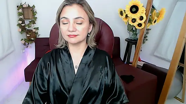 Ghada milf online show from 06-29-26, 12:28