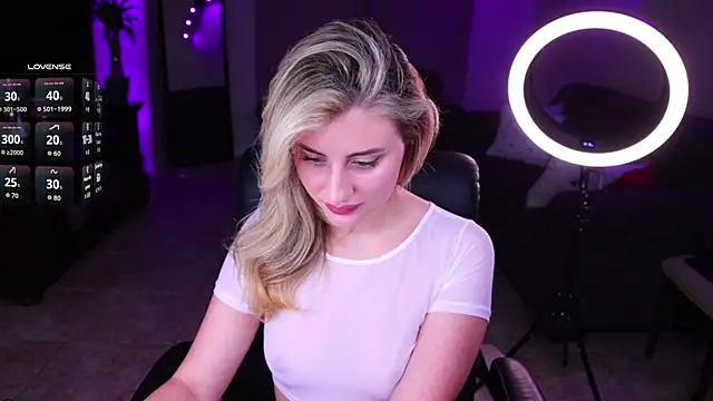 Naughty-Kitty1 online show from 02-25-26, 11:36