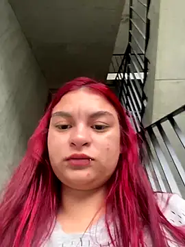 MiaLujan  online show from 11-23-25, 11:32