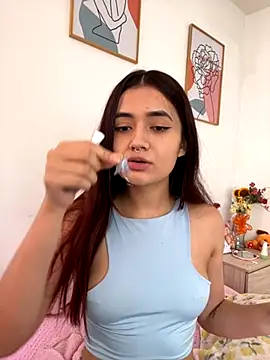 HallieLemon1 online show from 10-10-25, 03:55