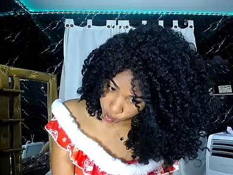 Hillary queen online show from 12-21-25, 12:34