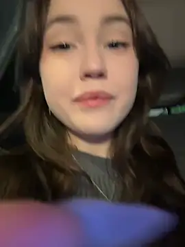 Snapshot of Peachy_Dream chatting on 03-10-25, 10:02 Peachy Dream online show from 03-10-25, 10:02