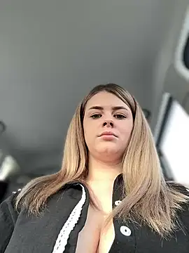 Love Bri online show from 02-26-25, 11:41