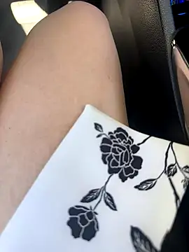 Love Bri online show from 09-11-25, 10:04