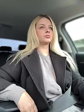 Love Bri online show from 10-04-25, 10:35