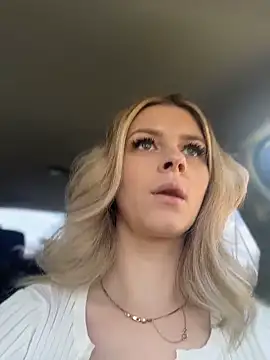 Love Bri online show from 03-22-26, 10:40