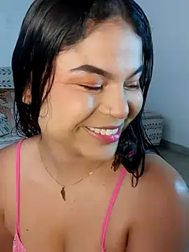 Cleo hills online show from 02-25-25, 01:28