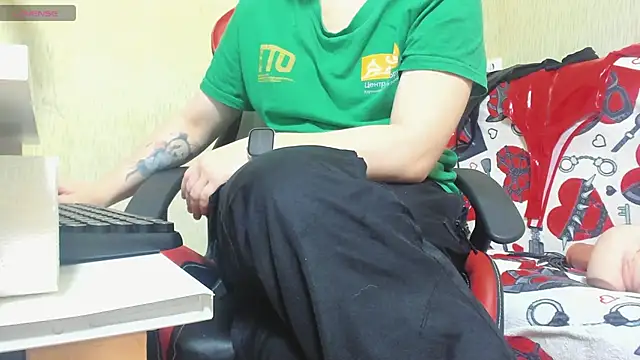 Snapshot of Queen_Sport chatting on 03-01-25, 04:37 Queen Sport online show from 03-01-25, 04:37