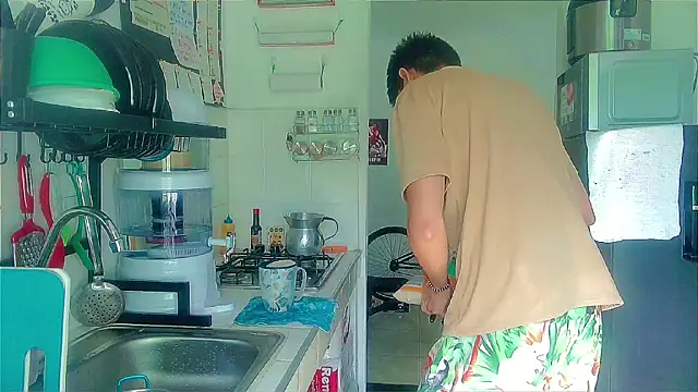 Snapshot of Andy_gray chatting on 11-19-25, 02:39 Andy gray online show from 11-19-25, 02:39