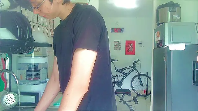 Snapshot of Andy_gray chatting on 02-02-26, 02:27 Andy gray online show from 02-02-26, 02:27