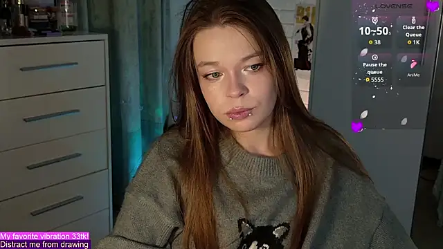 ValBae online show from 10-01-25, 08:15