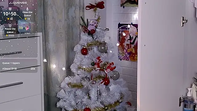 ValBae online show from 02-15-26, 10:50