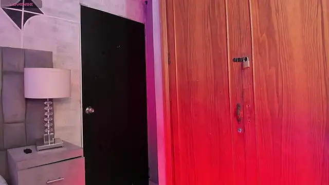 ailynBlaze online show from 12-01-25, 10:59