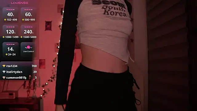 juliapie online show from 12-08-24, 05:18