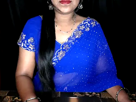 Snapshot of shila20 chatting on 04-24-26, 11:01 shila20 online show from 04-24-26, 11:01