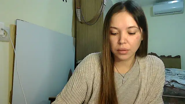 Snapshot of Sativa017 chatting on 12-05-24, 03:28 Sativa017 online show from 12-05-24, 03:28