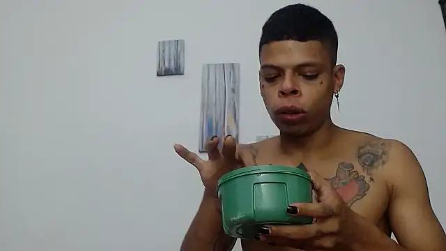 BrandonStond online show from 11-08-25, 03:29